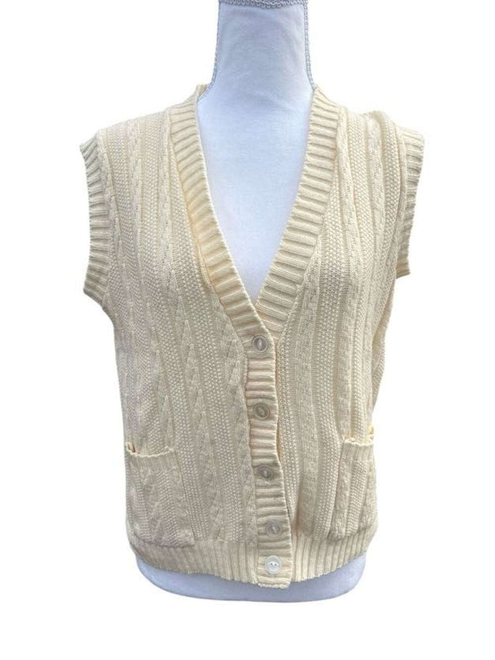 Women's Vintage Handknit Vest Wool Cream Lightweight Size LARGE